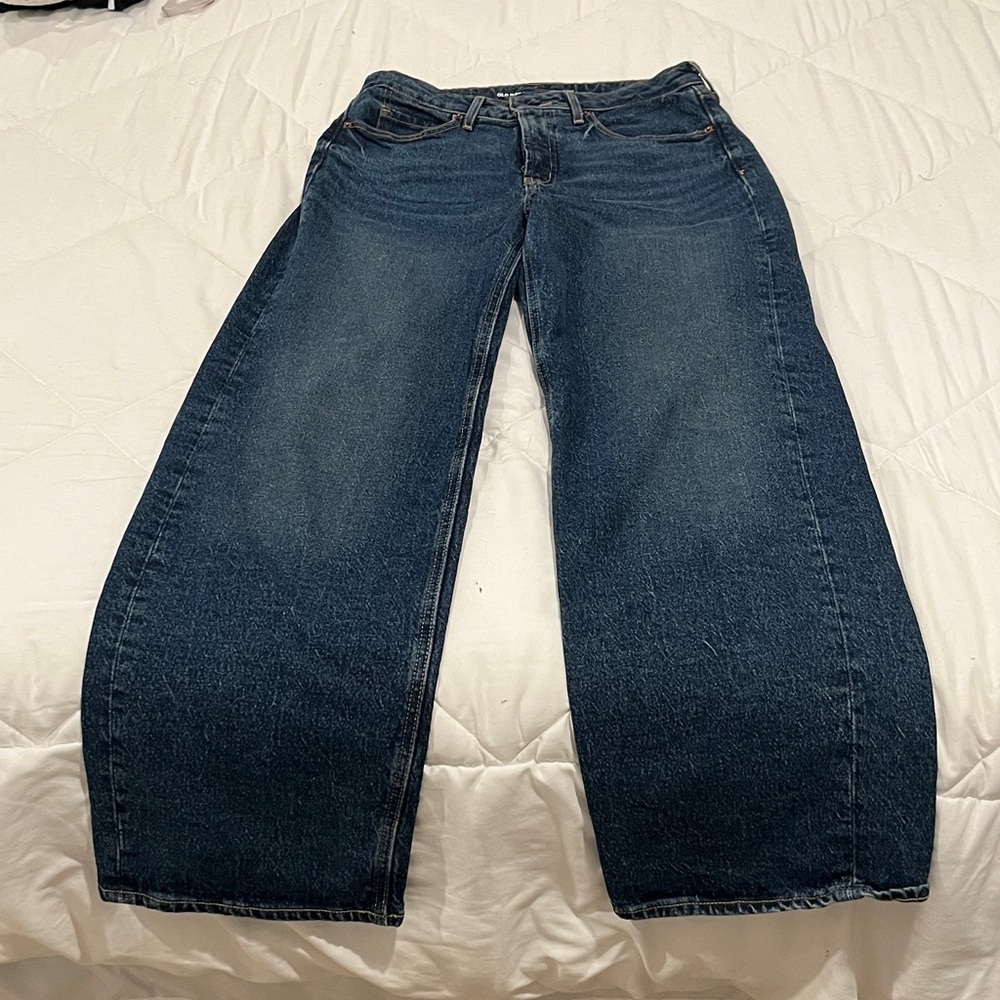 Old Navy Wide-Leg High-rise Jeans Size 6